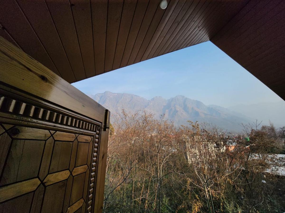 Srinagar Group Of Hotels Екстер'єр фото
