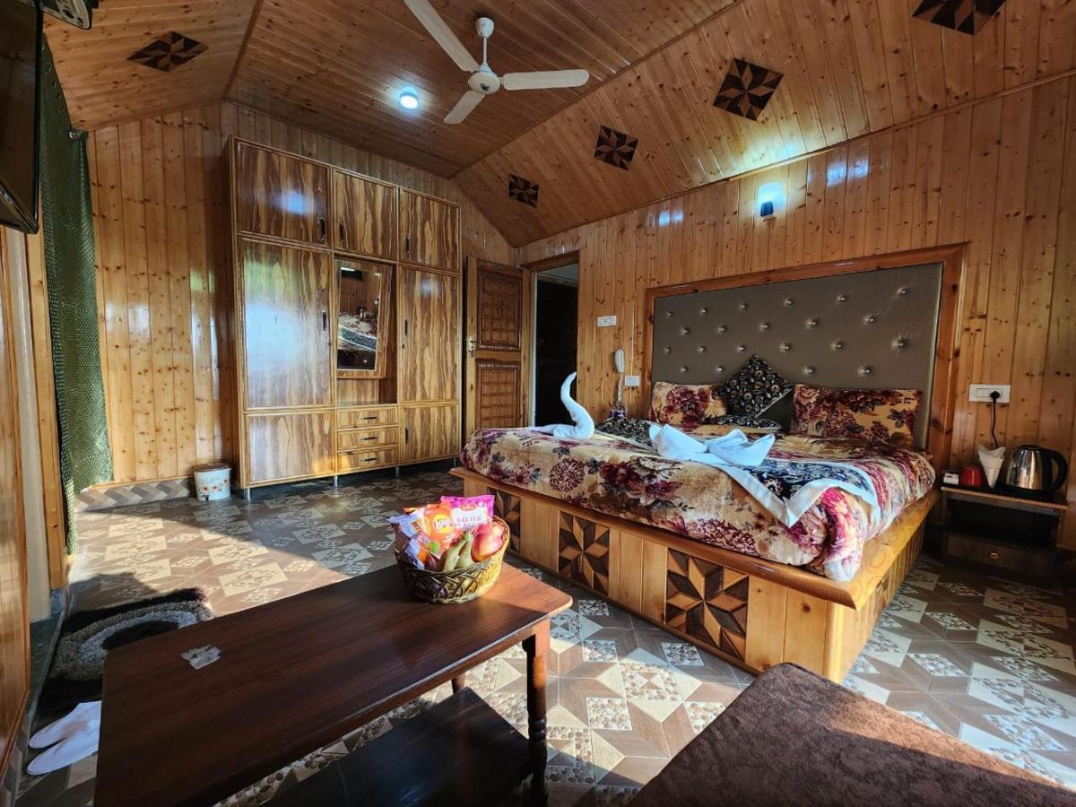 Srinagar Group Of Hotels Екстер'єр фото